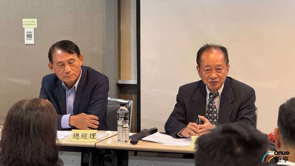 〈訊芯股東會〉蔣尚義：鴻海有FOPLP經驗 將掌握玻璃基板商機