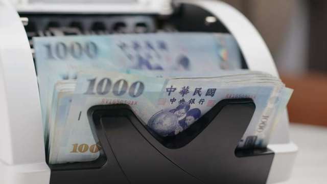 2.5兆股利出籠！外資結匯壓力大 台幣恐測32元關卡