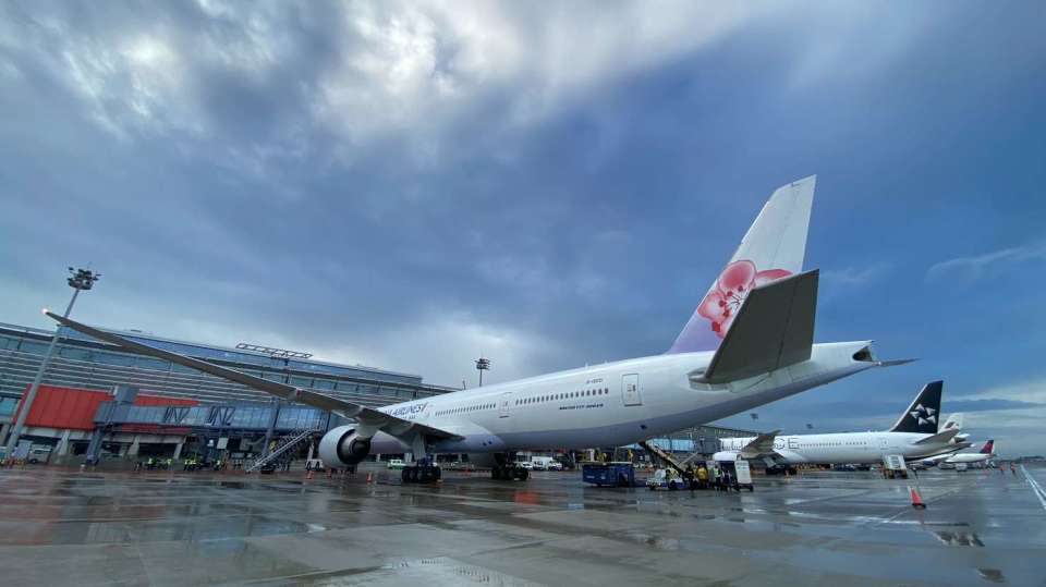 航空國際燃油附加費7/7起調降 民航局：長程降621元、短程降239元
