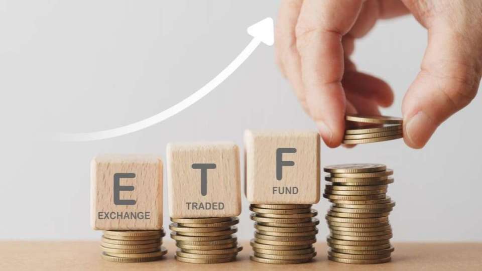 0050規模直逼一年房市交易量！ETF熱潮背後有哪些風險？