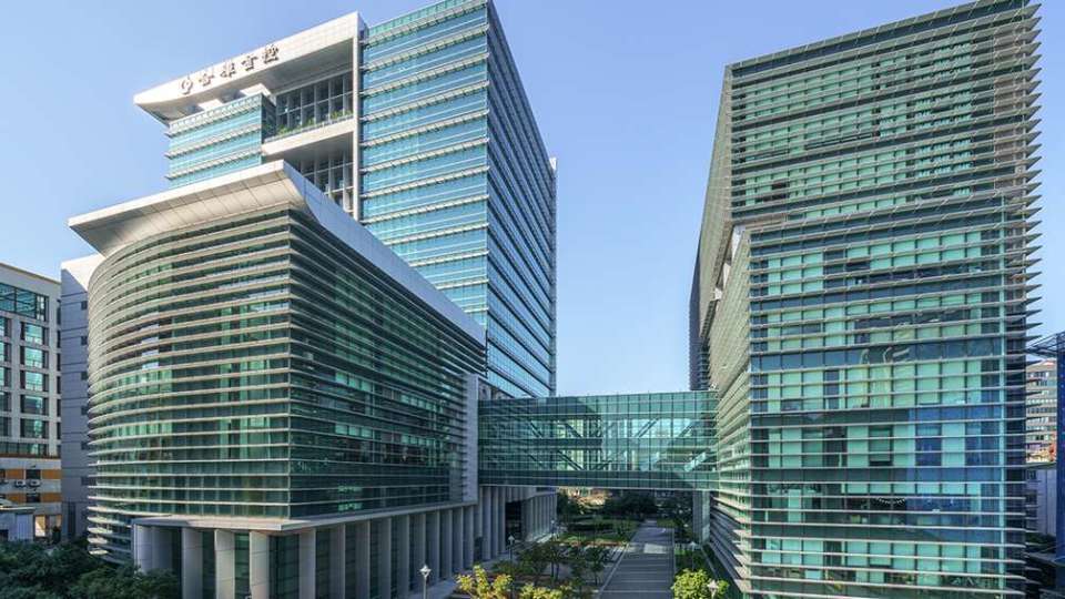 合庫金控榮登TIME永續企業百大！全球金融業排名第5 台灣金融業之冠