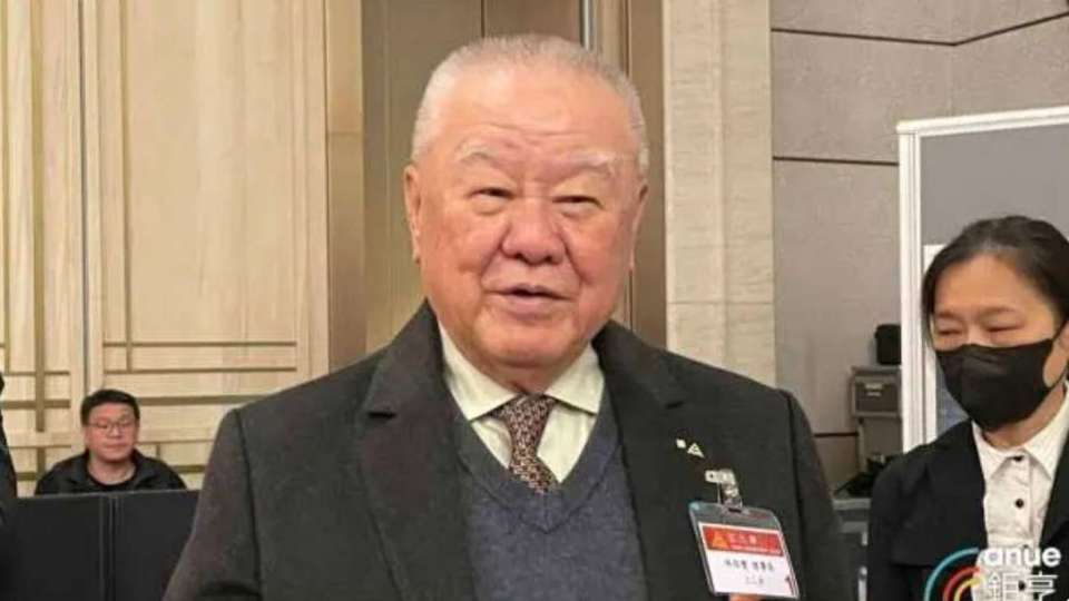 林伯豐：颱風放假標準不以政治立場為目的、應重啟部分核電協助AI產業發展