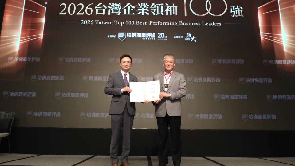 創見董事長束崇萬再獲「台灣企業領袖100強」肯定
