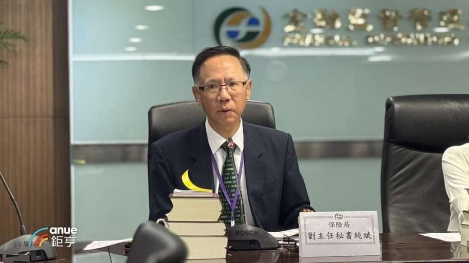 兩樣情！外溢保單上半年狂銷488億元年增1.5倍 實物給付型保費腰斬