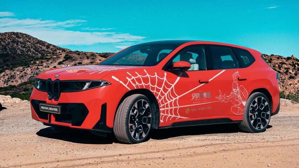 元太攜BMW合作第4款彩色變色概念車 iX3 Flow慕尼黑正式亮相