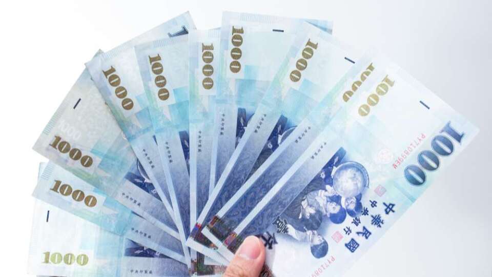 〈勞動基金績效〉7月大虧2463.7億！新制勞退失血千億 前7月平均分紅10.29萬「縮水」1.3萬