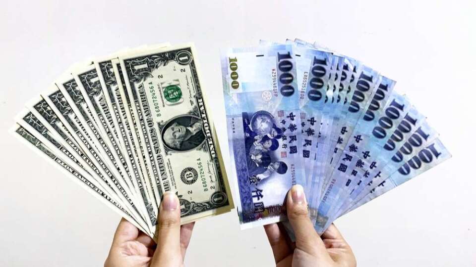 〈台幣〉亞幣承壓 台股漲逾800點帶動台幣獨強收31.633元